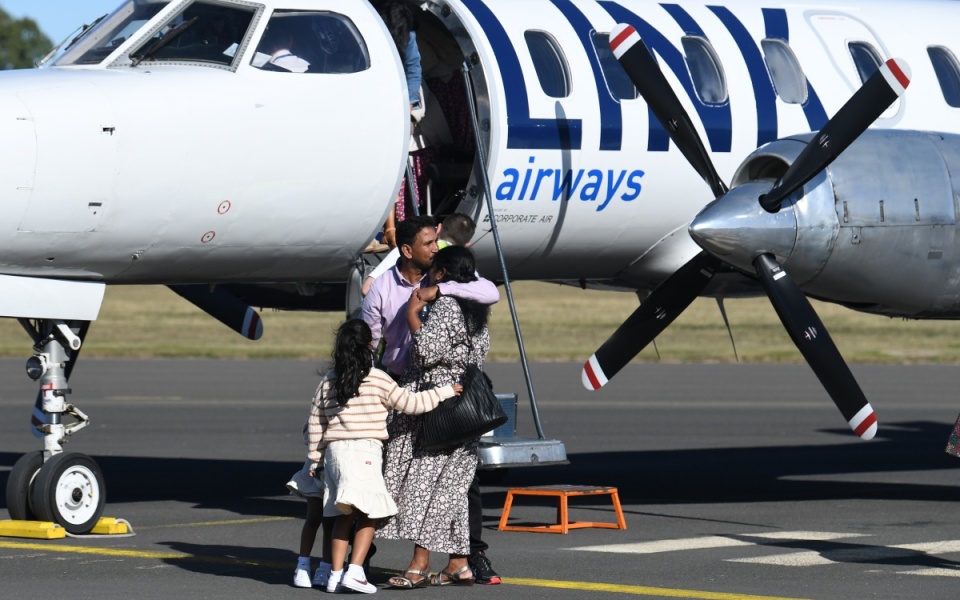 Tears and cheers as Tamil family returns home to Biloela
