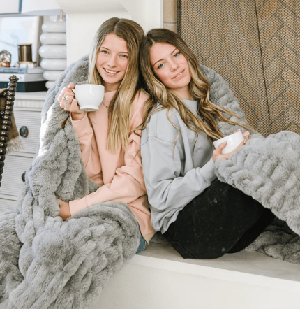 How Grey Blankets Add Depth to Monochrome Interiors