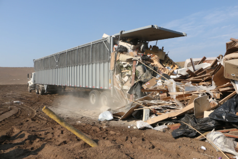 Moving Floor Systems: Efficient and Safe Material Handling Solutions