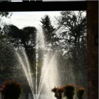 1/2 HP floating pond fountain