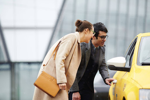 A Smart Checklist for Booking a Taxi to City Mall Georgetown