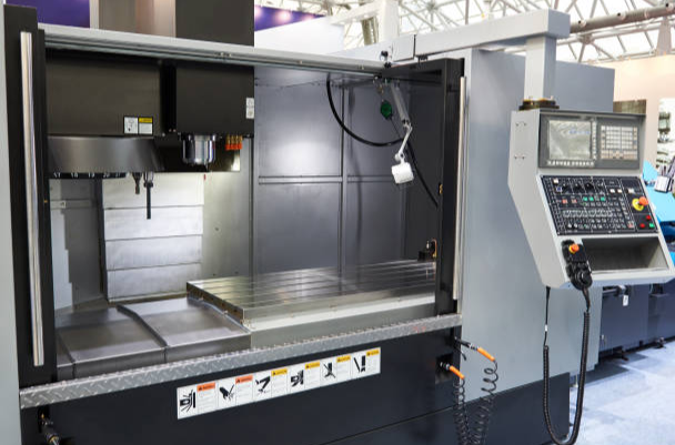 CNC Vertical Machining: How It Works And Where It Fits